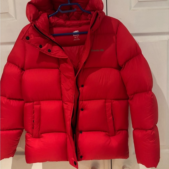 ROOTS Women’s puffer jacket size XS - Picture 1 of 1